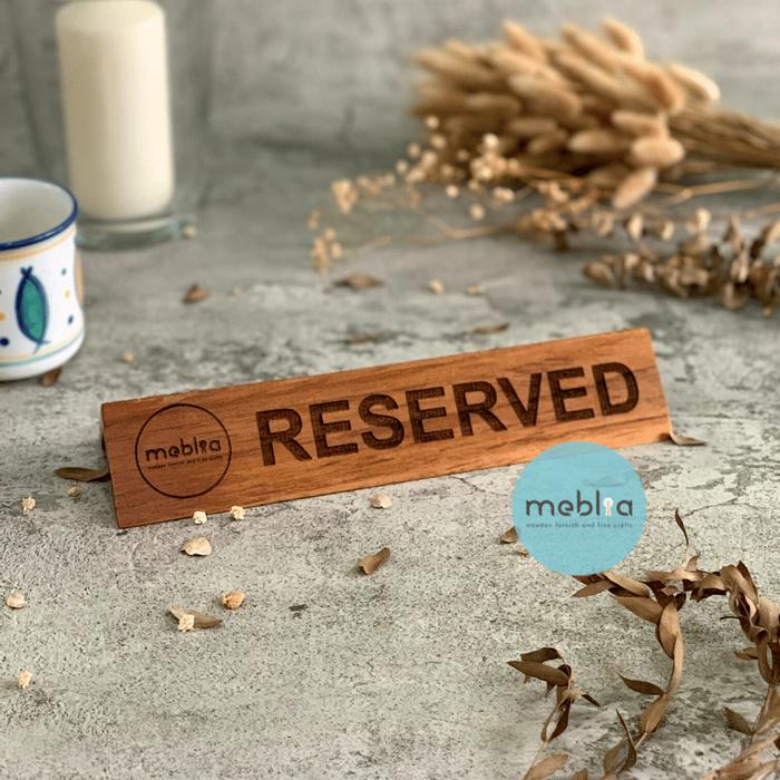 Gambar Aruna Wooden Reserved Sign Board dari Kayu Papan Meja Reservasi - Jati, Dengan Akrilik dari Meblia undefined Tokopedia