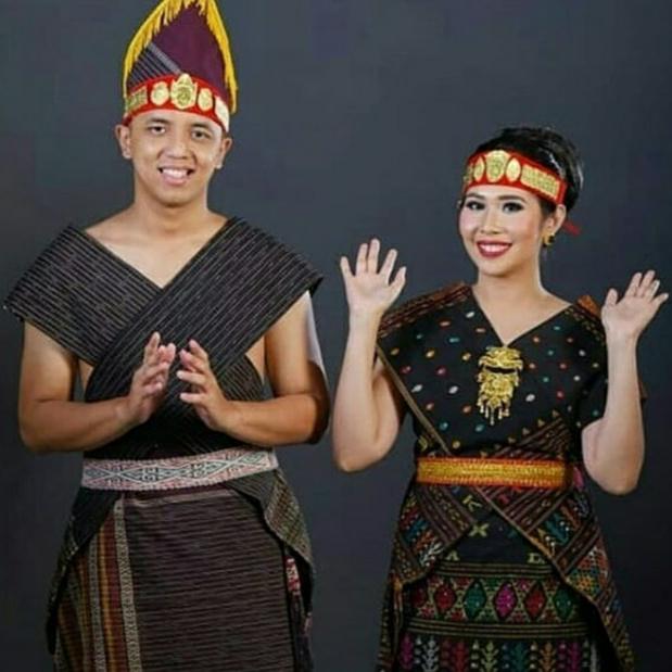 Gambar Kostum Pakaian Adat Batak Toba Ulos Batak - Hitam, Pria dari Tampubolon Ulos undefined Tokopedia