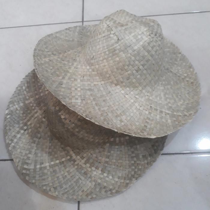 DUDUKUY SAMAK/ TOPI ANYAMAN DAUN PANDAN 