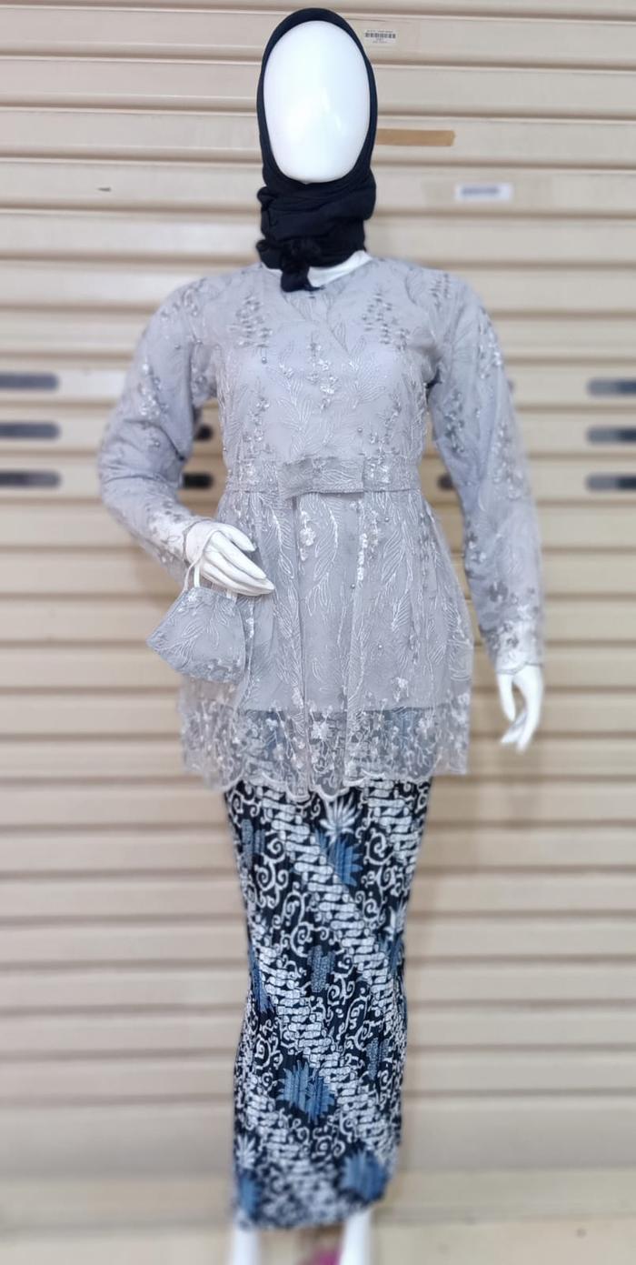Gambar Setelan Kebaya Modern / Kebaya Kutu Baru / Setelan Kebaya Kutu Baru - ATASAN ROSE, L dari Butik Busana Kebaya_NEW undefined 4 Tokopedia