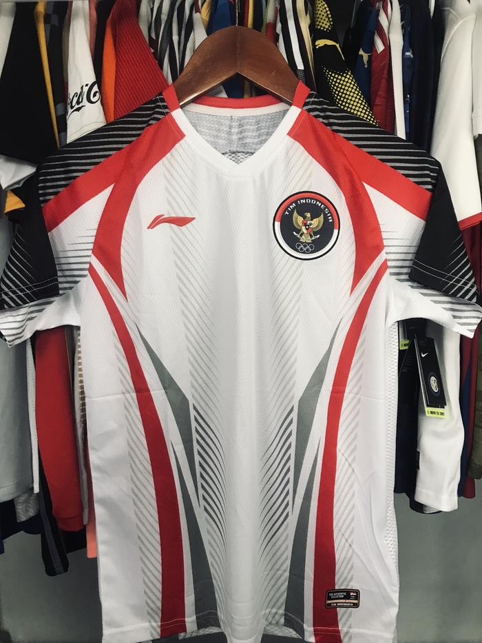 Gambar Jersey Original Official Badminton Tim Indonesia Li-Ning Olimpiade2020 - S dari ghifootball undefined Tokopedia