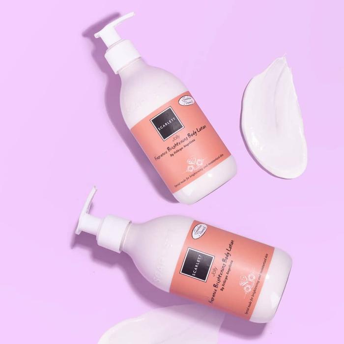 Gambar SCARLETT WHITENING BODY LOTION ALL VARIAN by Felicya Angelista - JOLLY dari Scarlett Whitening_Indonesia undefined Tokopedia