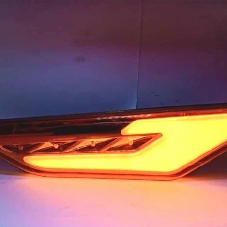 Gambar LAMPU SELENDANG DEPAN SETRA JETBUS 3 KAROSERI ADIPUTRO WARNA KUNING dari Unison Stars undefined Tokopedia