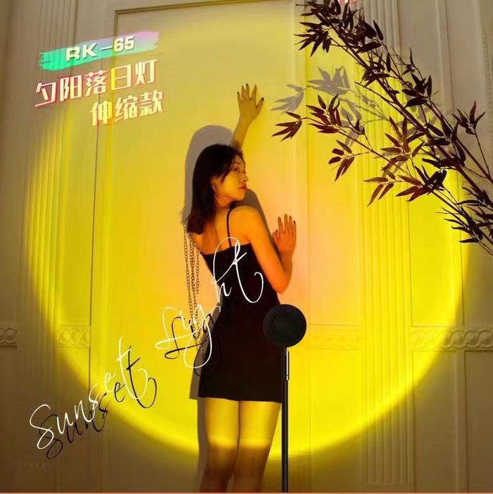 Gambar lampu tidur proyektor sunset matahari terbenam lampu tiktok unik - SunsetPink(sun) dari toko terbagus undefined Tokopedia