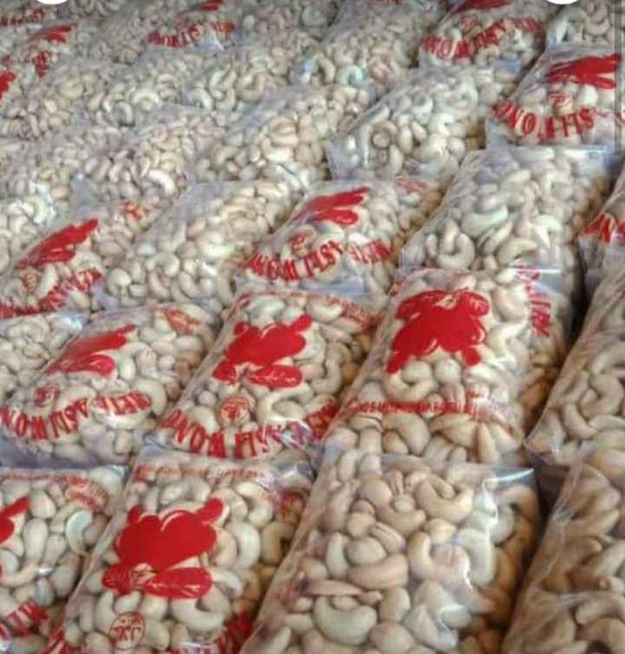 Gambar KACANG MEDE MENTAH METE MENTAH UTUH FRESH 1 KG & 500 GRAM - 500 gram dari AiGoo. 09 undefined 5 Tokopedia
