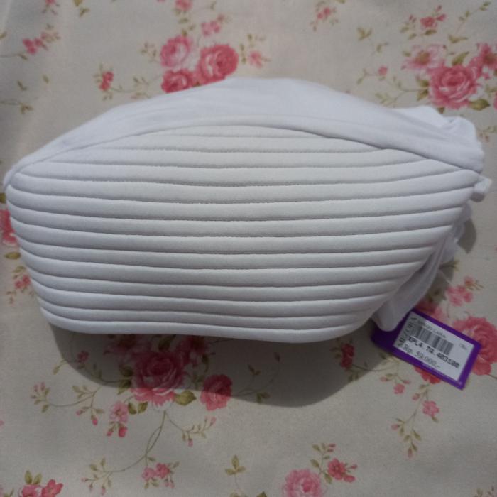 Gambar Mezora Jilbab Hijab Bergo Kerudung Instan Instant Langsung Mezora Lana - Putih dari moiz store undefined 4 Tokopedia