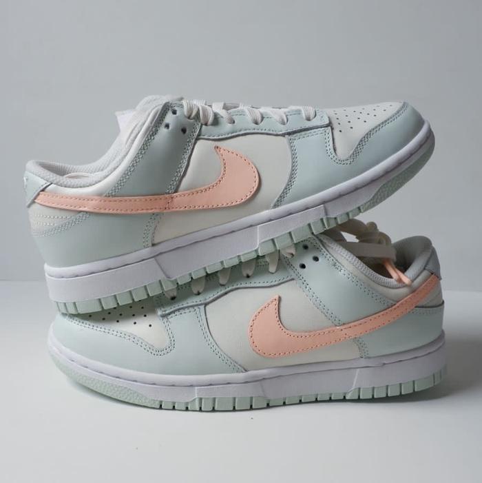 dunk low orange pearl raffle
