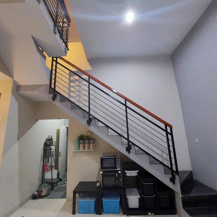 Jual railing tangga minimalis kayu - Kota Bekasi - AQILA DECORATIONS ...