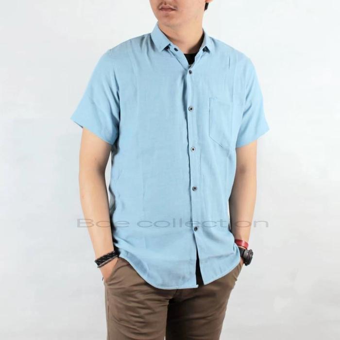 Gambar Kemeja Pria Lengan Pendek Polos / Baju Kemeja Kasual Cowok - Biru Muda, M dari centralized_id undefined Tokopedia