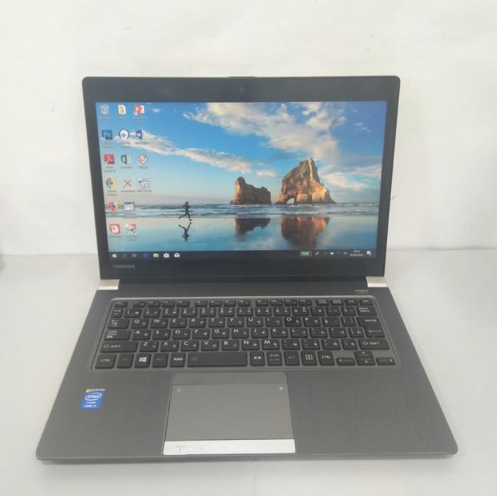 保証付 高速SSD Wi-Fi有 13.3型 薄型 ノートパソコン 東芝 R63/P 中古