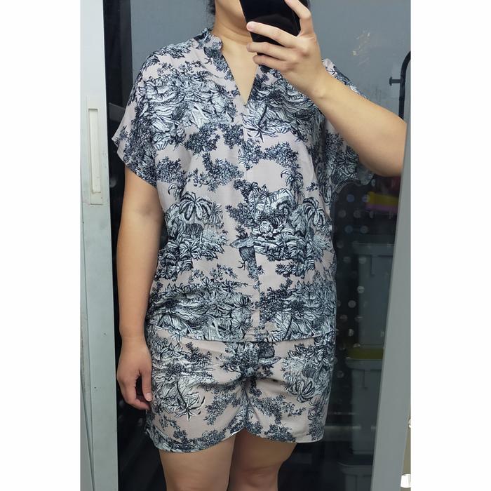 Gambar Diora Short Set - Setelan Celana Pendek Wanita Rayon Fit to XL - Cream dari Ponytail Shop undefined Tokopedia