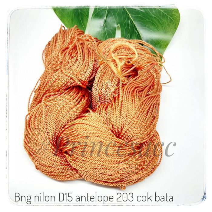 Gambar Benang Nilon Hitam - Tali Hang Tag /benang sol /bng nilon d15 antelope - 203 cok bata dari Toko Princess Accessories undefined Tokopedia