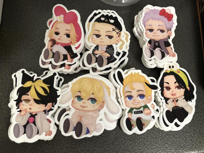 Gambar tokyo revengers sticker (fan merch) - All chara set, Grade A dari Feithepolarbear undefined Tokopedia
