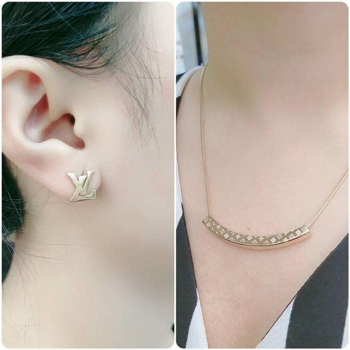 Gambar set perhiasan wanita titanium model fashion korea import rose gold - Anting dari Cuantik Jewelry undefined Tokopedia