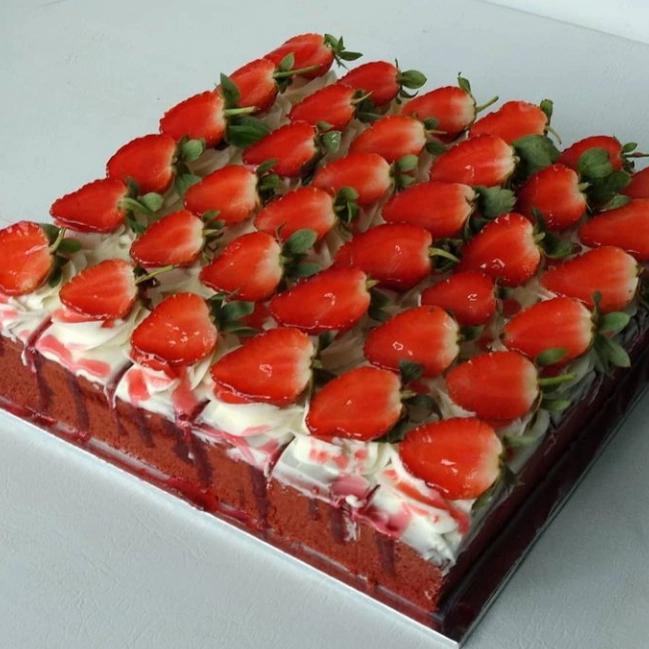 Gambar cake potong redvelvet dari fifikitchen undefined Tokopedia