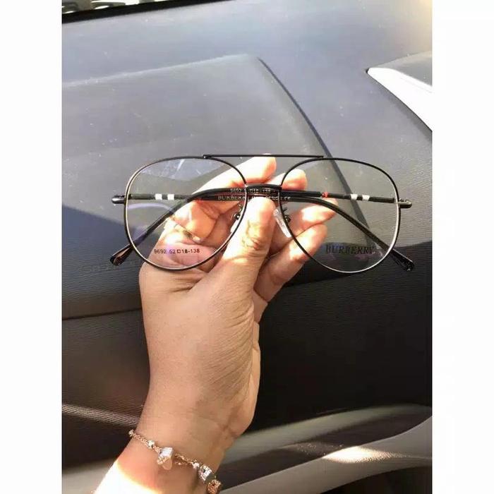 Gambar Kacamata Aviator Wanita Lensa Antiradiasi Blueray Photocromic Blucromi - Hitam, Progresif dari nur kacamata undefined Tokopedia