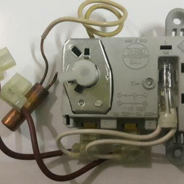 Jual Sparepart Water Heater Ariston Thermostat kapasitas 15 dan 30 liter -  Jakarta Selatan - Toko Usaha Baru Kloset | Tokopedia