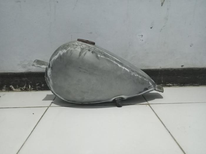 Gambar tangki custom chopper tengki choper japstyle bratstyle bobber - bsar tanpatutup dari pusat sarang knalpot undefined Tokopedia