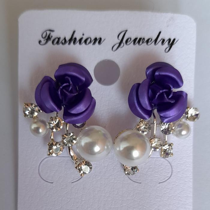 Gambar Anting Bunga Mawar Gantung - Ungu dari Mirhimah undefined Tokopedia