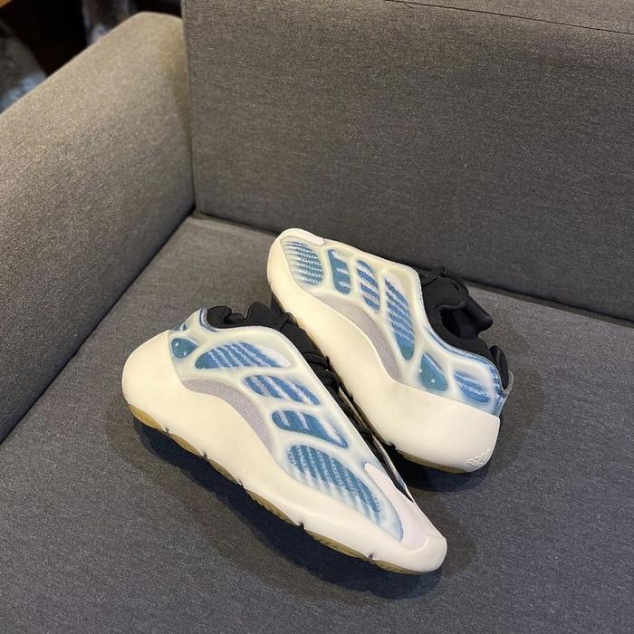 Jual Adidas Yeezy 700 V3 Kyanite (not Air Max Travis Jordan