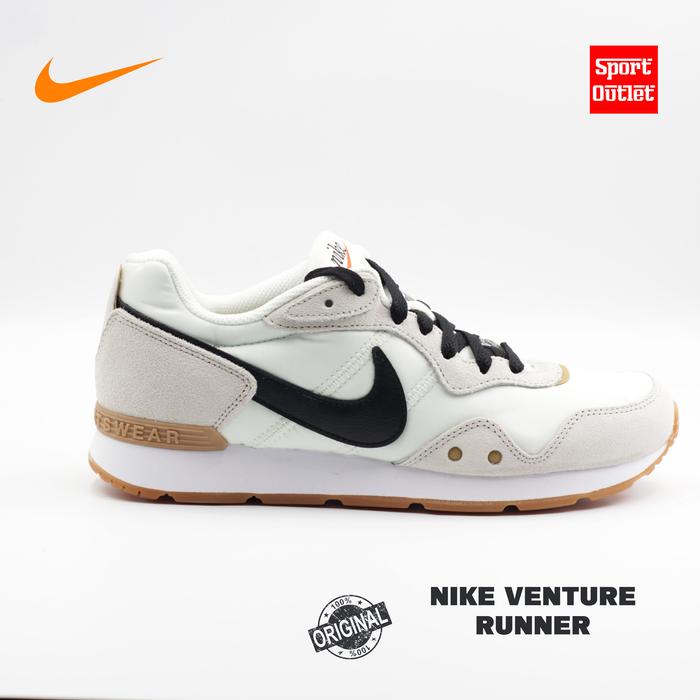 nike venture runner red