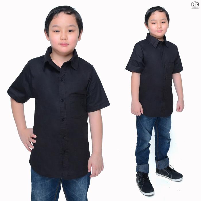 Gambar BAJU KEMEJA ANAK PRIA POLOS LENGAN PENDEK SIZE 8 - 13 TAHUN - Hitam, S dari Bajuanakindo undefined Tokopedia