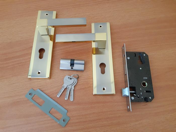 Gambar Handle / Kunci Pintu Tanggung SM-08 CP - BN dari Graha Cemerlang 19 undefined 3 Tokopedia