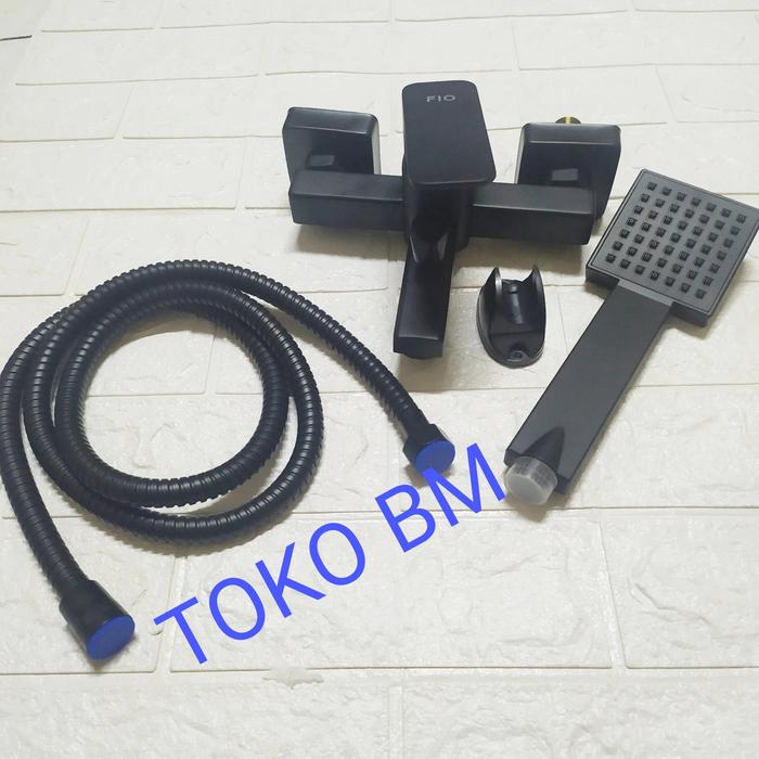 Gambar kran mixer panas dingin hitam doff/kran bethup high class black doff - Fio BLack kotak dari Toko-BM_NEW undefined Tokopedia