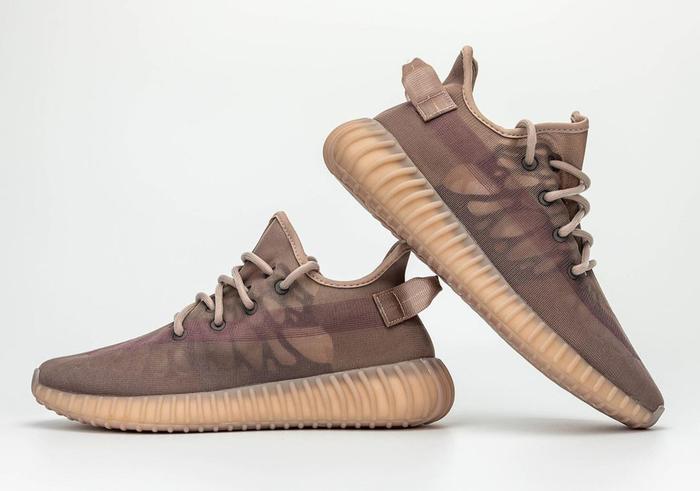 Jual Yeezy Boost 350 V2 