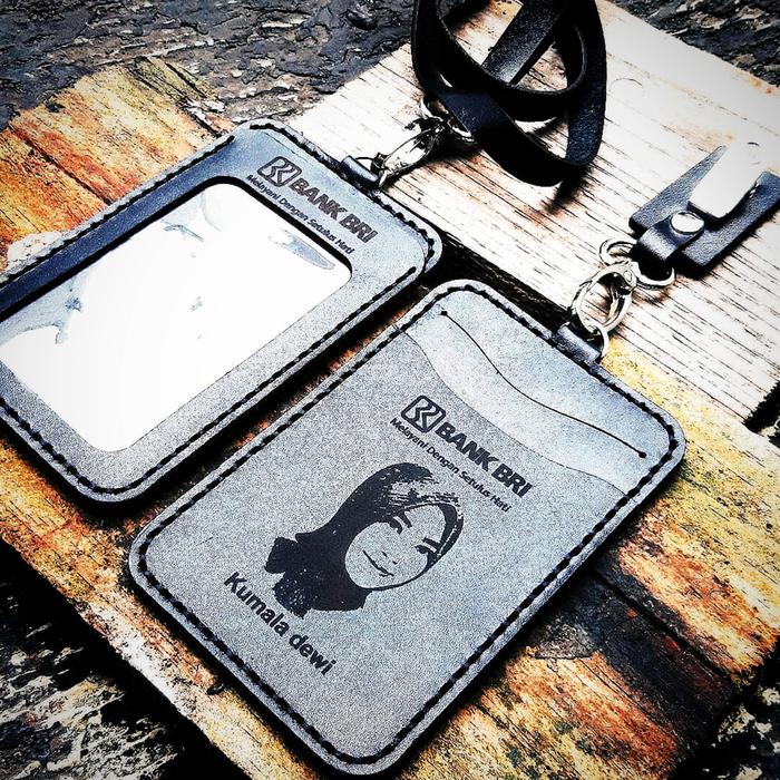 Gambar Kekulitan//id card kulit/name tag kulit/kalung id card/kalung name tag - Hitam dari Kekulitan_co undefined Tokopedia