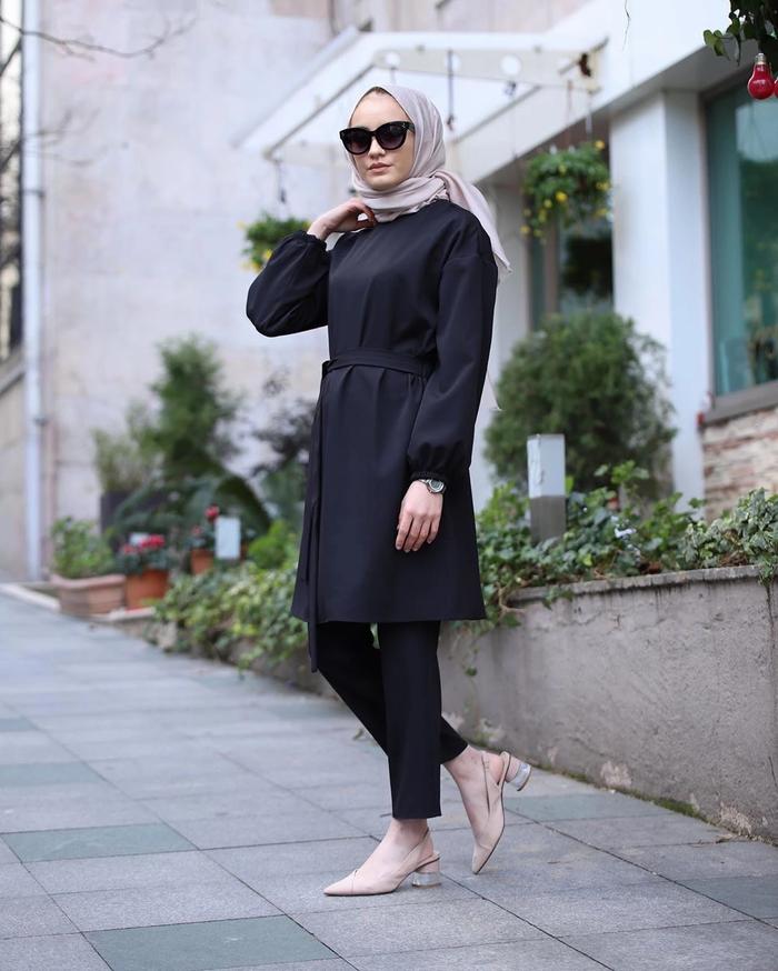 Gambar ONE SET NURMA DAILY FASHION - Hitam, S dari Rivendell ID undefined Tokopedia