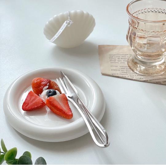 Gambar Nordic Cafe Plate / Piring Nordic Cafe Estetik / Deep Plate Dessert - plate 20cm dari mode shop online store undefined Tokopedia