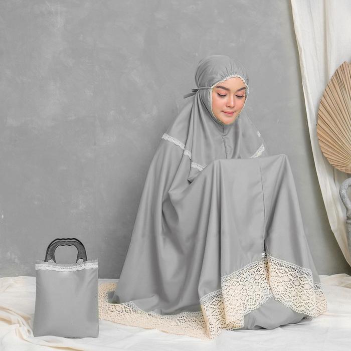 Gambar MUKENA KATUN POLOS RENDA RAJUT DEWASA MURAH - GREY dari MeccaOfficialID undefined Tokopedia