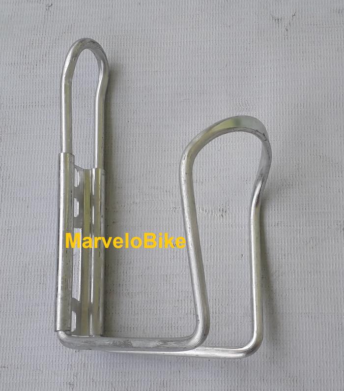 Gambar Bottle Cage Gagang Botol Tempat Botol Sepeda MTB Seli FIxie Alloy - Chrome dari MarveloBike undefined Tokopedia