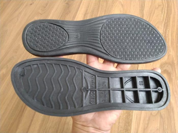 Gambar Outsole Sepatu Sandal Pantofel Wanita Formal Alas Bawah Sepatu Shinta - Hitam, 36 dari SEPTAYA undefined Tokopedia
