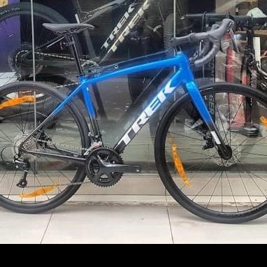 Jual Trek Domane Al 2021 700C Biru, 54 Kota Tangerang