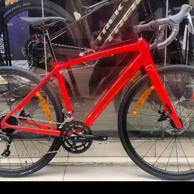 Sepeda Balap Trek Domane AL 2 Disc 700C 