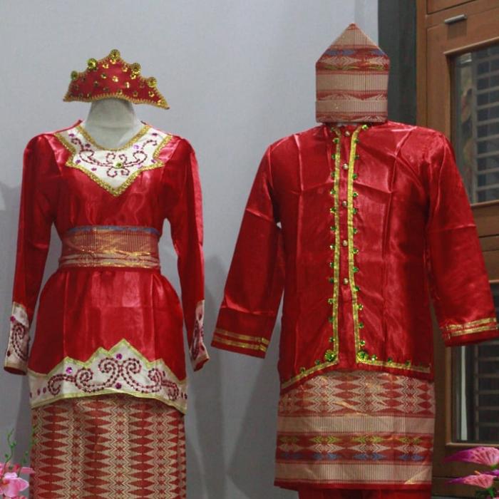 Gambar Baju Adat Jambi Dewasa Satuan (Pria/Wanita) - Wanita, S dari NDuZzT OLSHOOP undefined Tokopedia