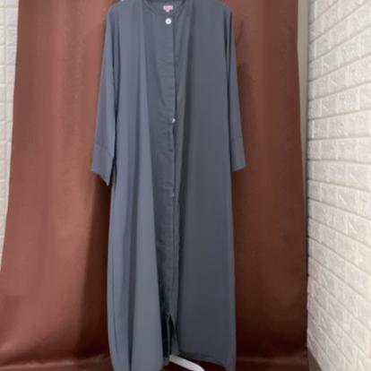 Gambar BUTTON TURKEY ABAYA - CHARCOAL, L dari ARUNAOUTFIT_NEW undefined Tokopedia