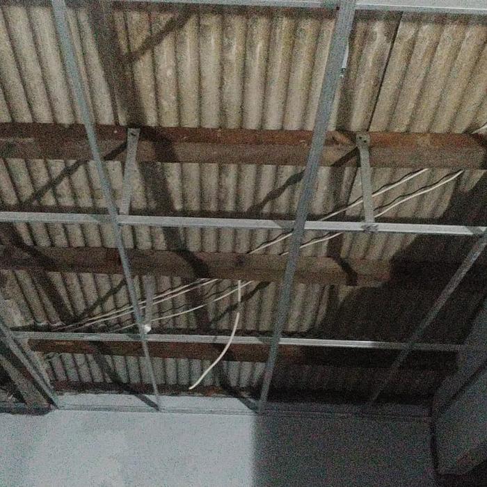 Gambar harga pemasangan plafon gypsum rangka hollow dari Bangun Jaya Gypsum undefined Tokopedia