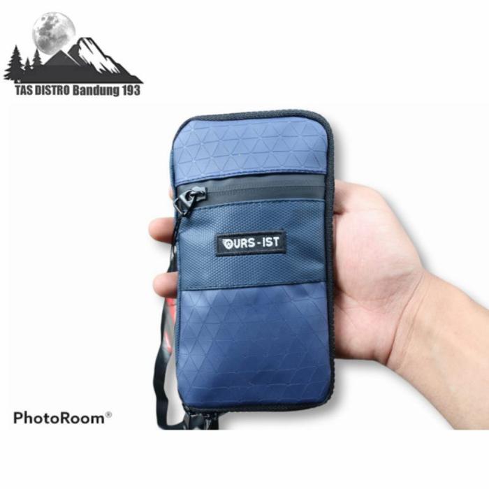 Gambar TAS slempang mini hp wallet waterproof anti air / dompet hp / tas hp - biru navy dari Tas Distro Bandung undefined Tokopedia