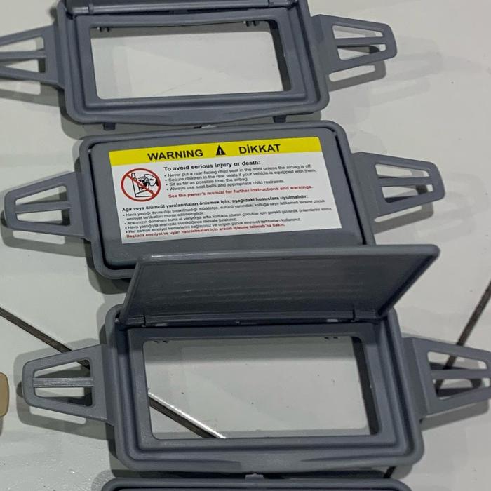 Gambar Sunvisor cover sun visor w210 w211 mercedes benz - Abu-abu dari Benzparts Jakarta undefined Tokopedia