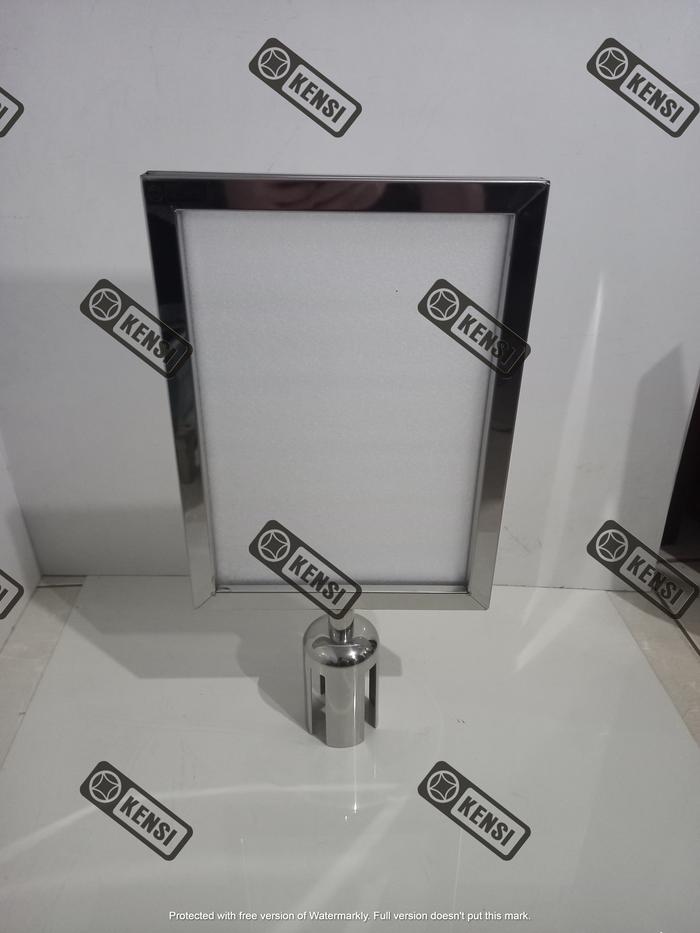 Gambar Sign Board FRAME Display A4 Signage stainless papan tiang antrian - POTRAIT dari Kensi Metal Works undefined Tokopedia