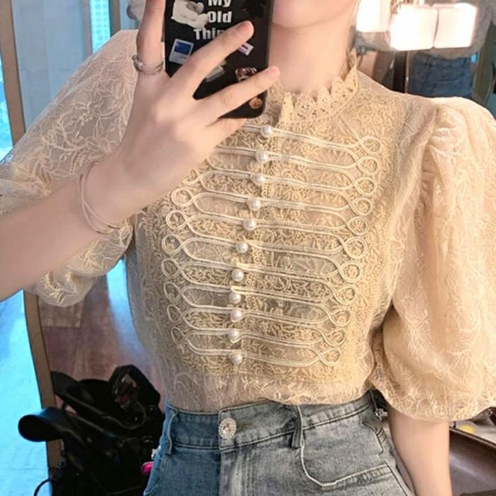Gambar NOLA LACE Blouse CNY Import/Blouse Korea/Atasan Wanita Lengan Pendek - Cream dari Dewi Id undefined Tokopedia