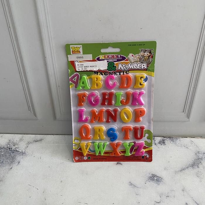 Gambar mainan edukasi huruf magnetic hijaiyyah magnet angka besar - Magnet kecil dari SS Sby undefined Tokopedia