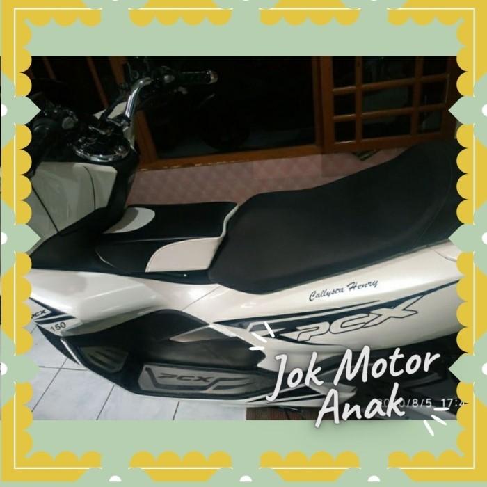 Gambar Tempat Duduk Anak di Motor Matic Jok Boncengan Motor Anak Murah VAR 2 - NMAX2019 KBAWAH, KOMBINASI WARNA dari Labudda Laris undefined Tokopedia