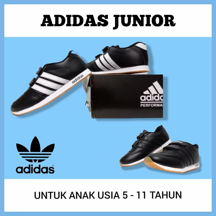 Gambar Sepatu Sekolah Anak Adidas - Sepatu Olahraga Anak Adidas - BLACK WHITE, 32 dari ANEKASEPATU99 undefined Tokopedia