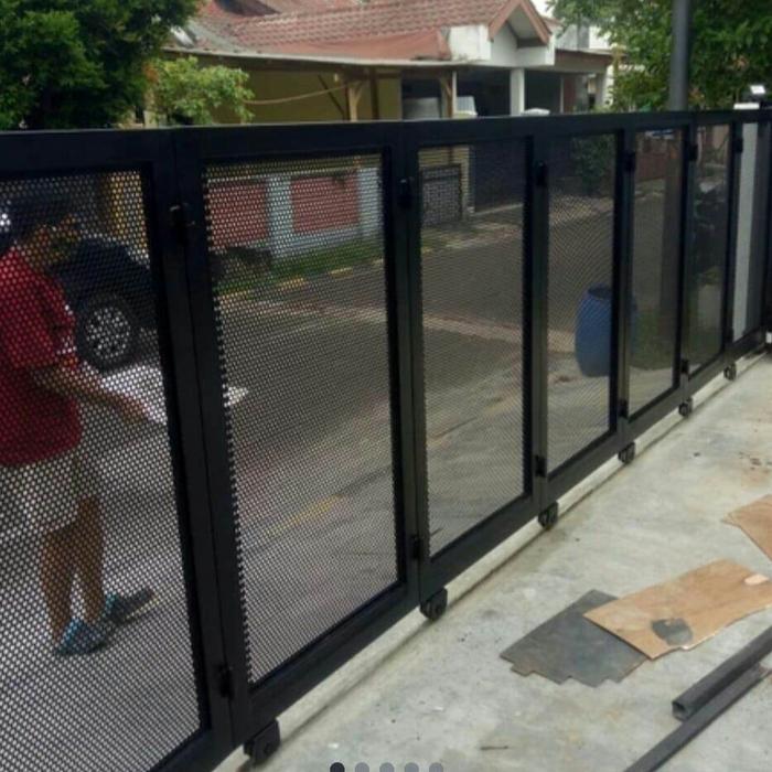 Gambar pagar ram kawat expanded kombinasi hollow galvanis - Hitam dari Karya indah Canopy undefined Tokopedia