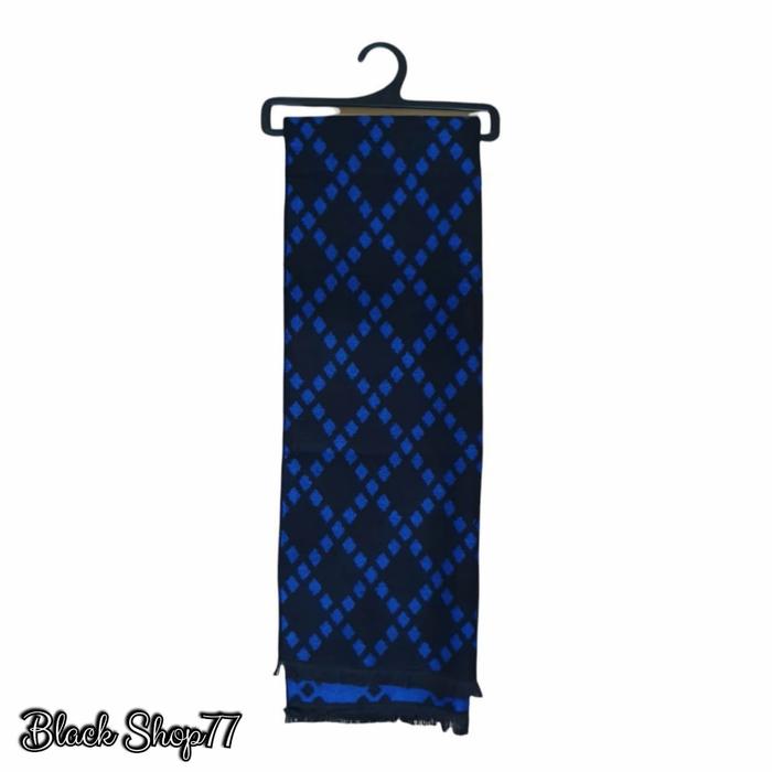 Gambar Syal Musim Dingin Luar Ruangan Pria Wanita Syal Selendang Biru Dongker - Warna 01 dari Black Shop77 undefined 4 Tokopedia