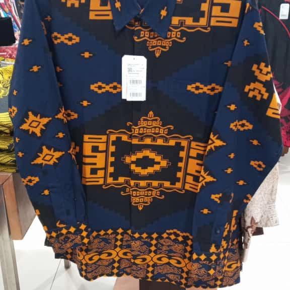Gambar Batik Kemeja Krisna Wahyu Matahari - Merah Pendek, S dari BatikKrisnaWahyu undefined 4 Tokopedia
